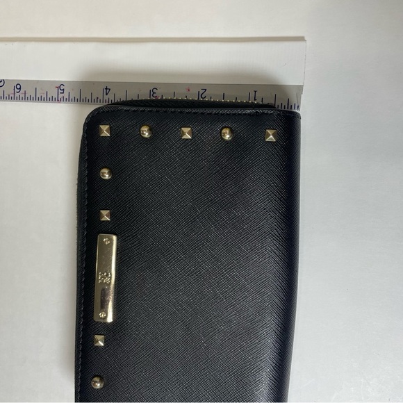 Black Studded Wristlet Wallet NY & Co - Picture 7 of 9